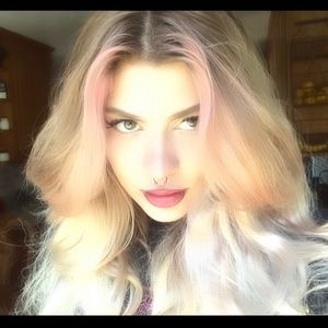 Meet your Posher, Kylie